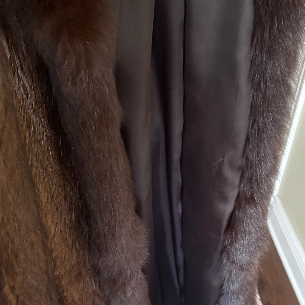 Elegant Full Length Mink Coat - Picture 11 of 11